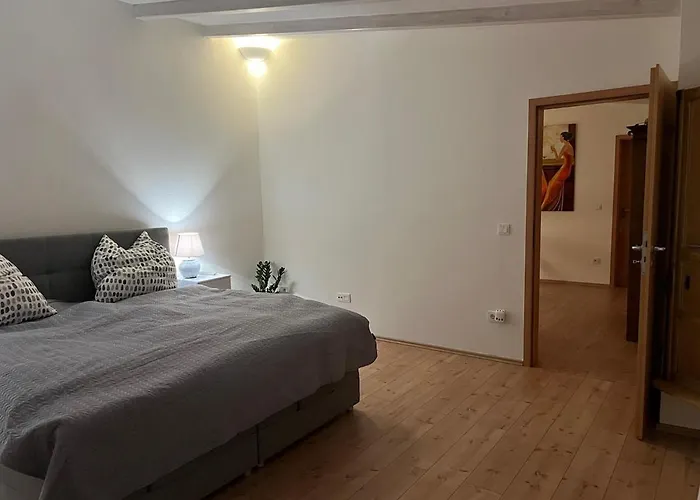 Ruhig Gelegene Direkt Am Schlosspark