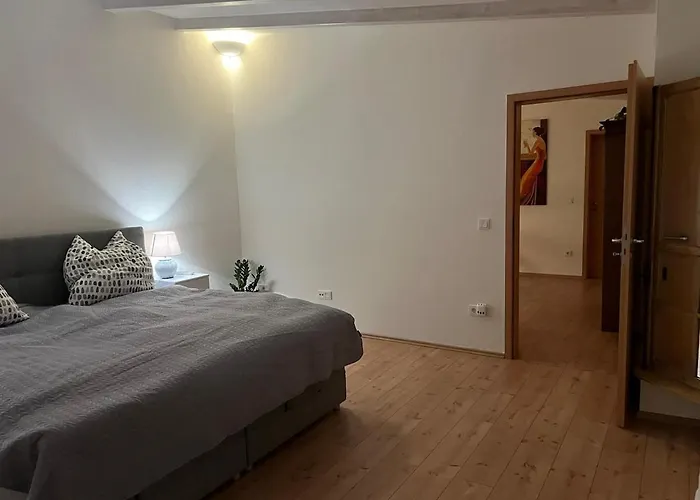 Ruhig Gelegene Direkt Am Schlosspark